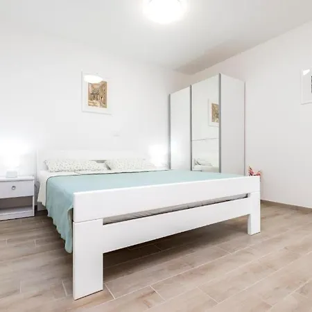 Apartman Apartments By The Sea Veli Losinj, Losinj - 24542 Veli Losinj